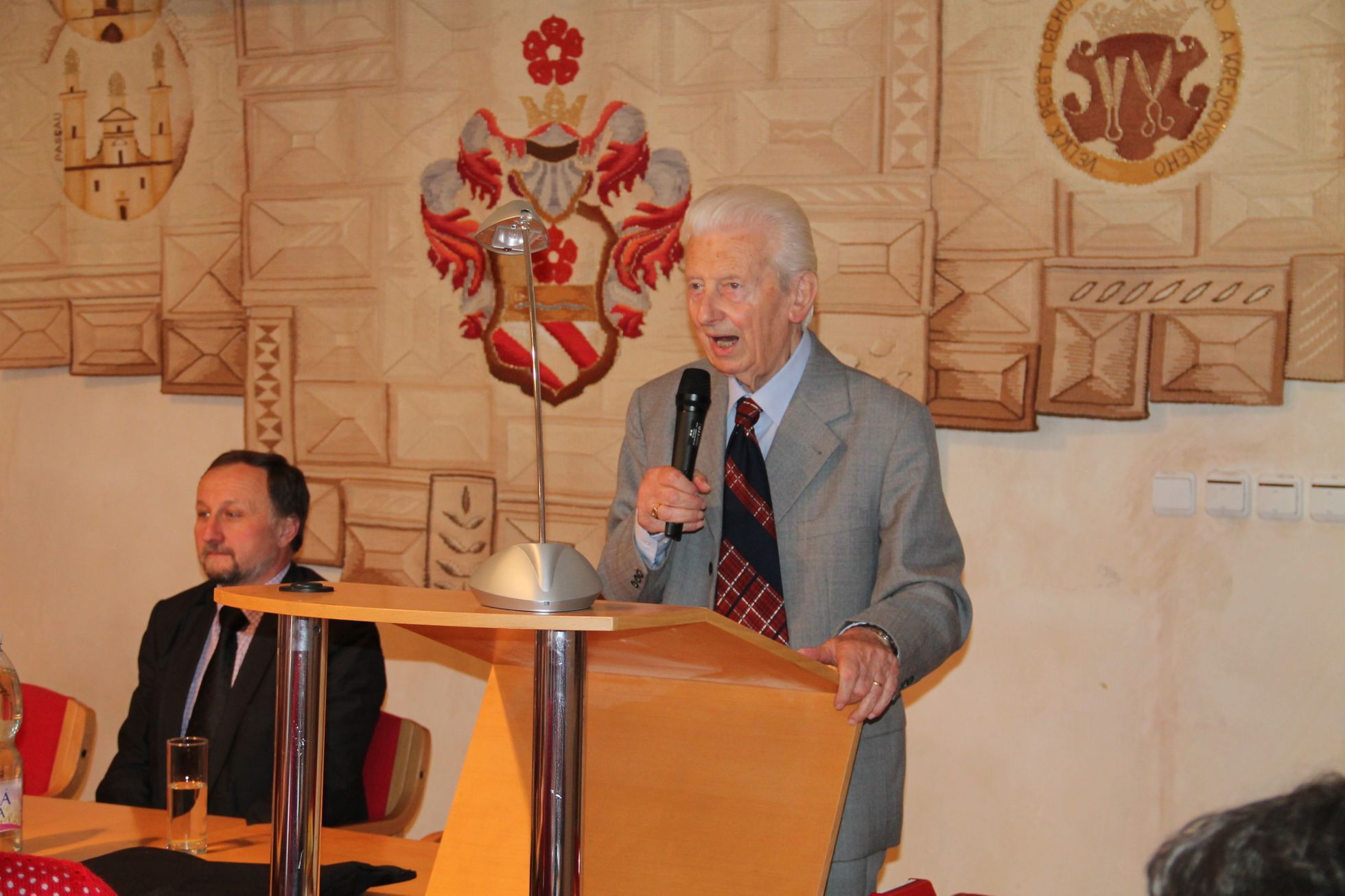 Senior Čestmír Jiran (89)