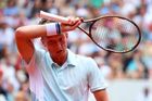 Lehečka neustál drsnou srážku se Sinnerem. Američanka se pomstila Vondroušové