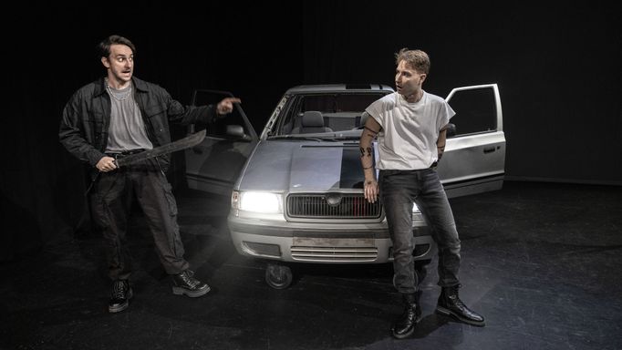 Snímek ze Slučitelných dílů.