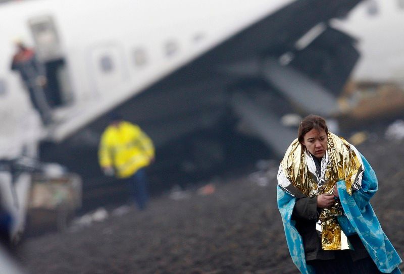 V Amsterdamu se zřítilo letadlo, na palubě 135 lidí