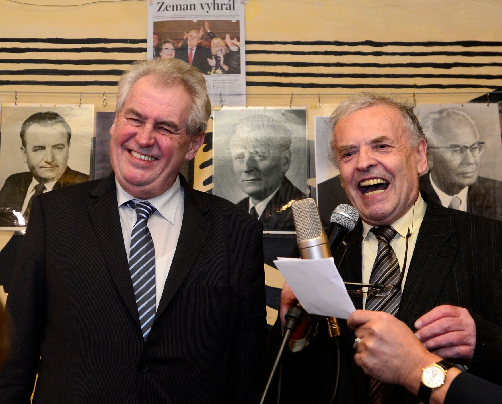 Miloš Zeman Karel Srp oslava Zemanova zvolení prezidentem únor 2013