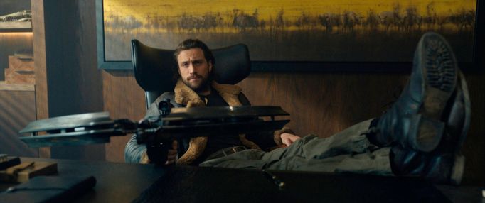 Aaron Taylor-Johnson jako Kraven.