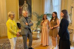 Pavel mezi mladými: Mluvíte česky líp než někteří naši politici, pochválil Ukrajince