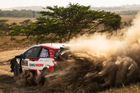 Drsnou Safari rallye vyhrál Ogier v Toyotě. Hyundai i v Keni trápila technika