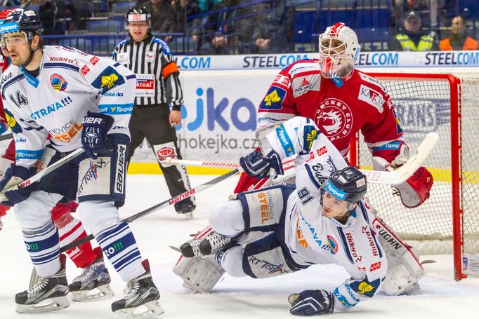 ELH, Vítkovice-Třínec: Michael Vandas (91) - Peter Hamerlík