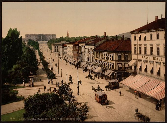 Dávný fotoprůvodce Norskem. Unikátní barevné snímky ukazují jeho podobu před 120 lety