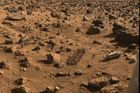 Povrch Marsu nevytvářela voda, ale sopky