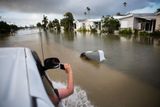 Hurikán Irma se v uplynulých dnech přehnal přes Karibik a území Spojených států. Lidé se teď postupně vrací domů a úřady počítají škody i oběti.