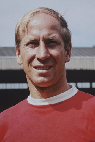 Anglický fotbalista Bobby Charlton v dobách své kariéry