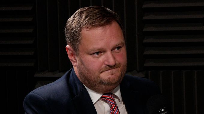 Spotlight Volby: Petr Bartoň hodnotí z ekonomického hlediska výsledek voleb