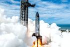 Atmosféra na přípravě startu byla nervózní. Původní start naplánovaný na čtvrtek kvůli počasí nevyšel, mračna odsunula vše na další den. Vesmír často učí čekat, zůstat v klidu a mít připravené záložní plány.