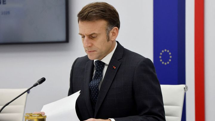 Udeřila Macronová Macrona? Video z prezidentského speciálu vyvolává spekulace; Zdroj foto: Reuters