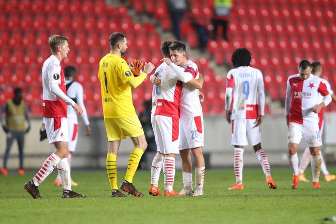 Slávistická radost v zápase Evropské ligy Slavia Praha - Bayer Leverkusen