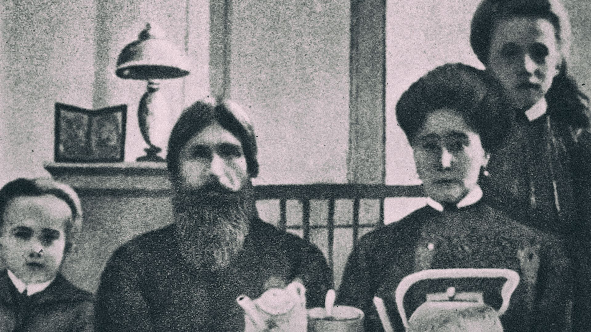 Jednorázové užití / Fotogalerie / Rasputin – 150 let od narození / Youtube