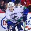 NHL, Calgary - Vancouver: Mason Raymond (21)  - Radim Vrbata (17)