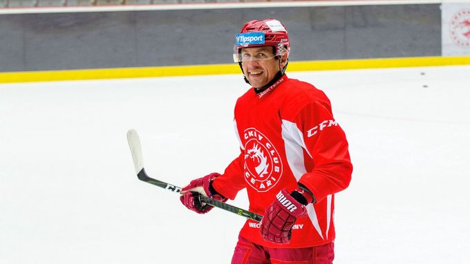 Hokejový útočník Jiří Polanský spojil svou kariéru výhradně s jediným klubem, Třincem.