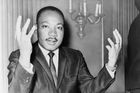 Rok, který otřásl USA. Luther King zemřel před 50 lety, na muže velkého snu hledal špínu šéf FBI
