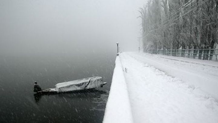 Kašmír trápí laviny, během dvou dní zemřelo nejméně 67 lidí