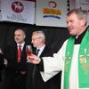 Svatý Martin přivezl k požehnání letošní mladá vína