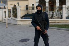 Počet obětí vzrostl, zabití Němci cestovali po třech zemích. Útok v Istanbulu v 10 bodech