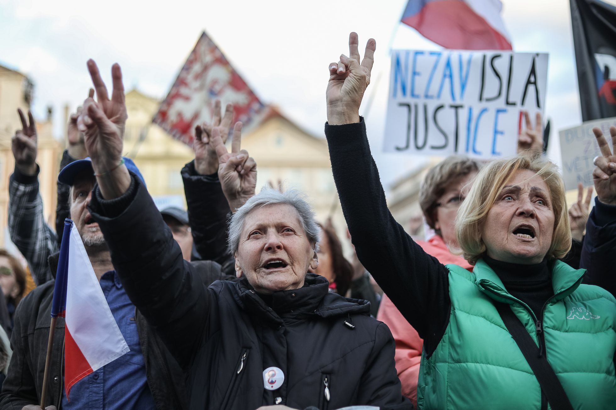 Třetí demonstrace proti Benešové a Babišovi a za spravedlivou justici, Staroměstské náměstí, Praha