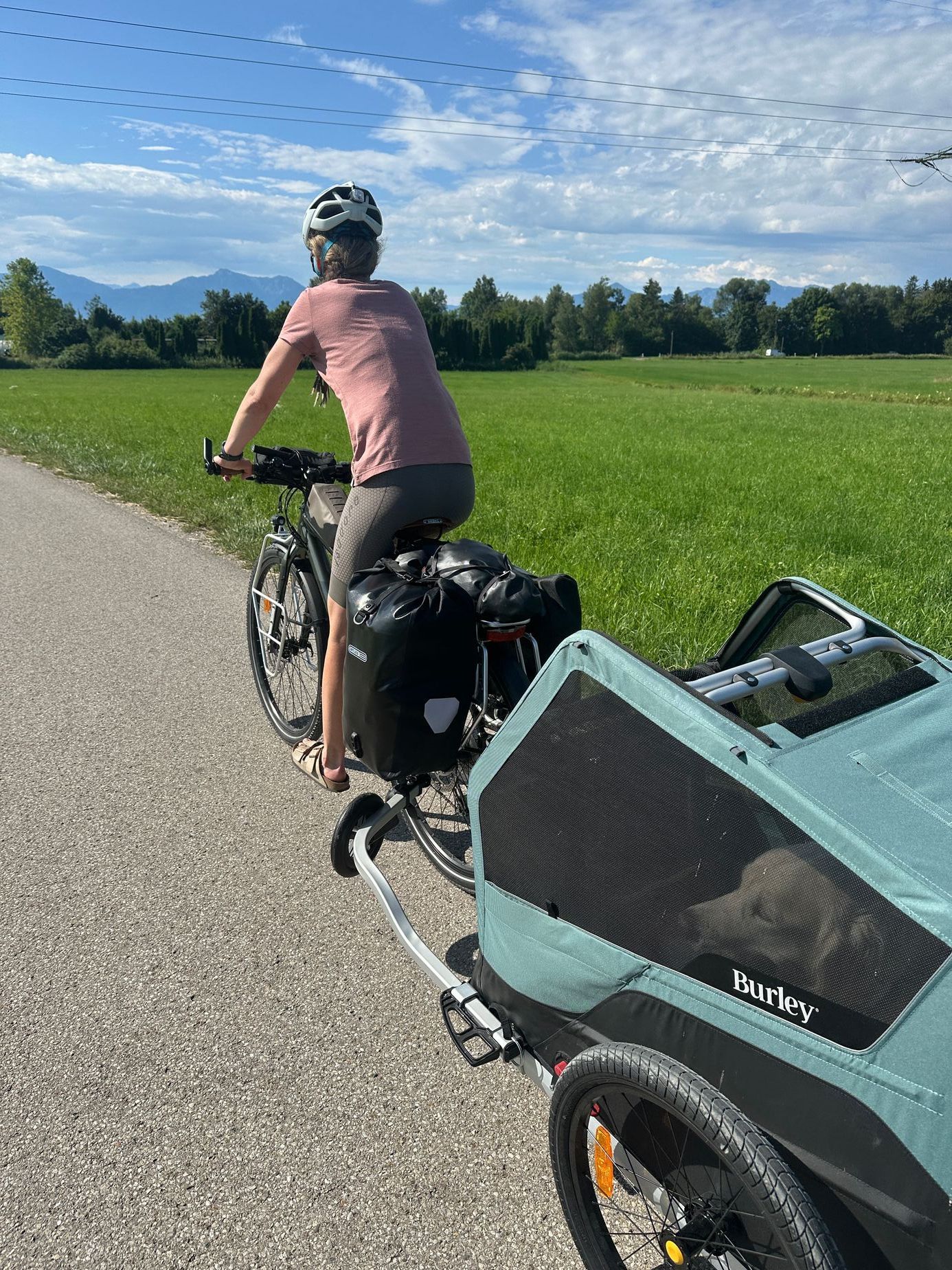 all ride girl, cestování, cyklistka, cyklistika, příběh