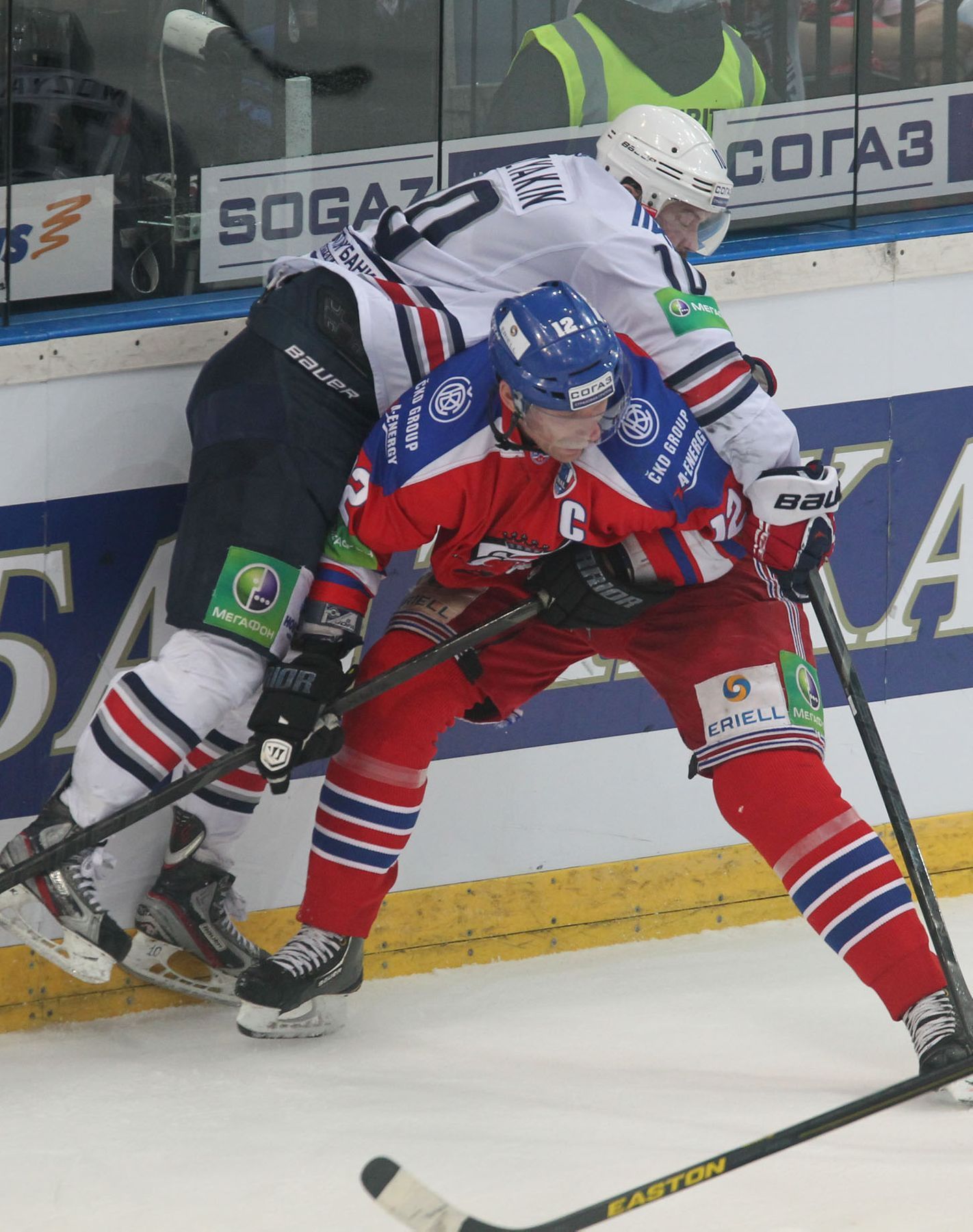 KHL, 6. finále, Lev-Magnitogorsk: Jiří Novotný - Sergej Mozjakin