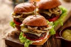 Food trucky okupují Moravu. Pochutnejte si v podnicích na kolečkách