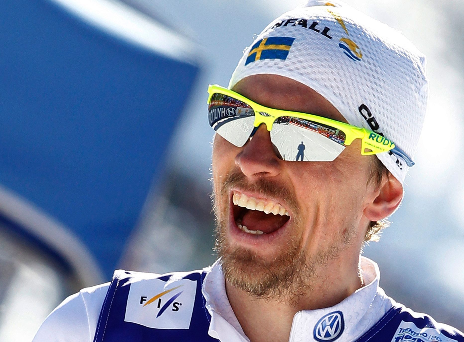 Johan Olsson se raduje z vítězství na klasické 50ce na MS ve Val di Fiemme 2013