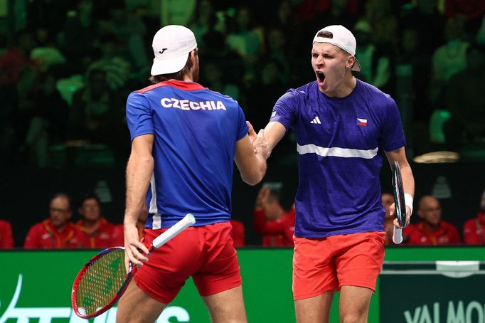 Česko - Španělsko, čtvrtfinále Davis Cup 2025 (Macháč, Menšík)