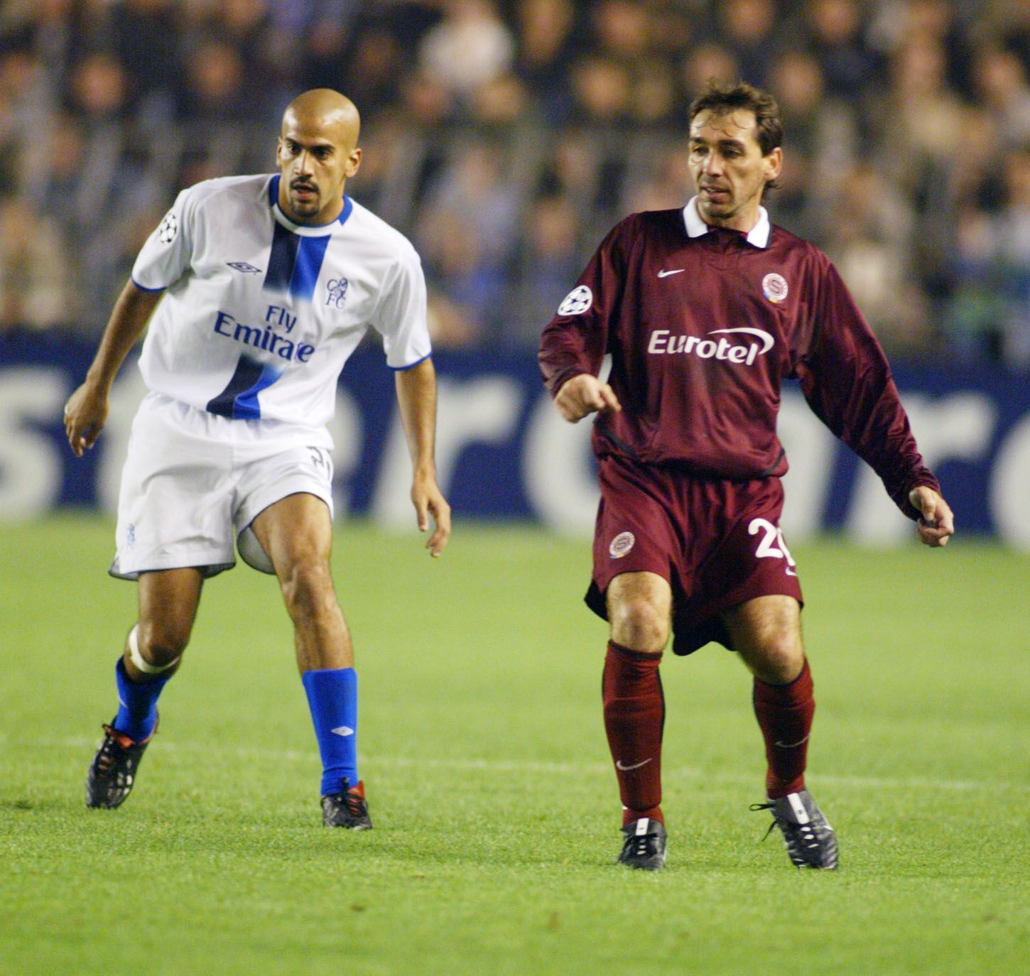LM Sparta Praha - Chelsea, září 2003: Jiří Němec - Juan Verón