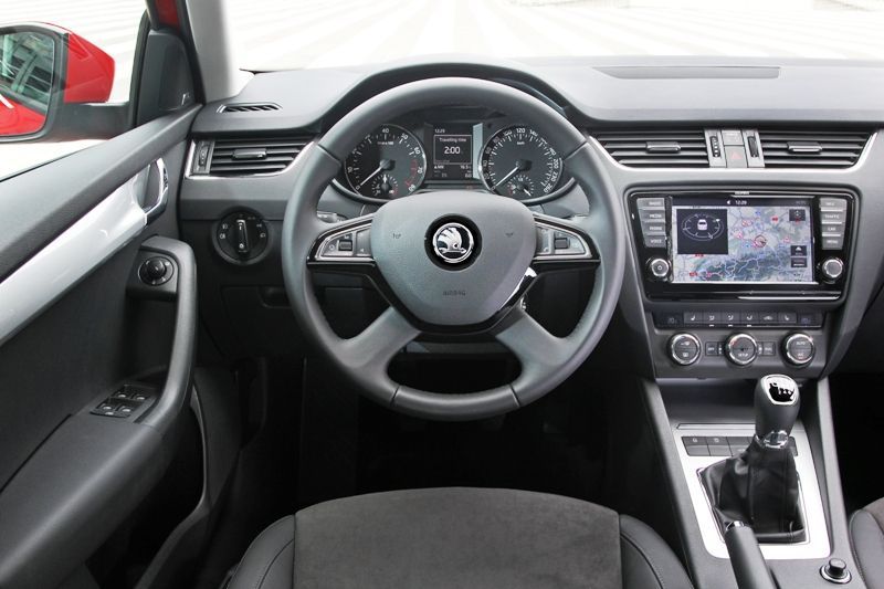 Škoda Octavia Combi III test