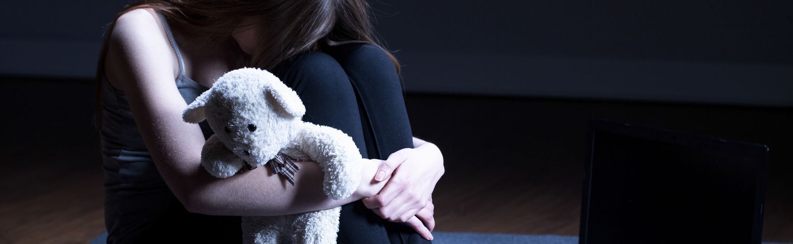 dítě násilí šikana medvídek deprese