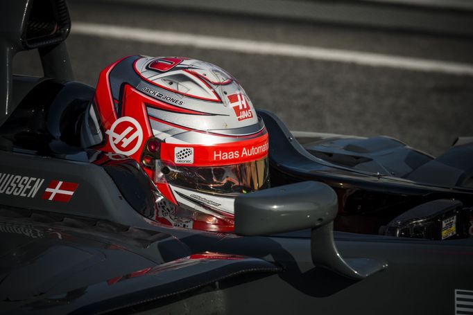 F1 2017: Kevin Magnussen, Haas