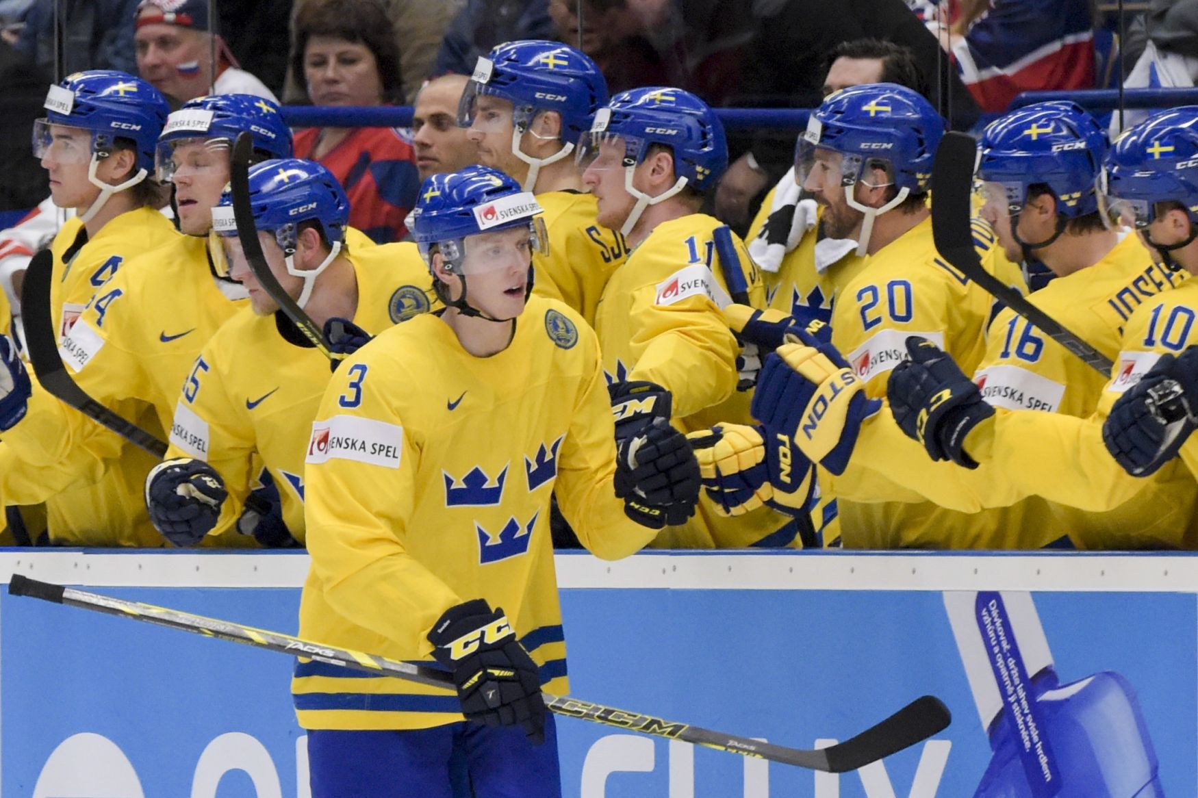 MS 2015, Švédsko - Rusko:  John Klingberg slaví gól