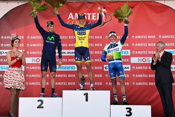 Roman Kreuziger na stupni vítězů (Valverde a Gerrans)