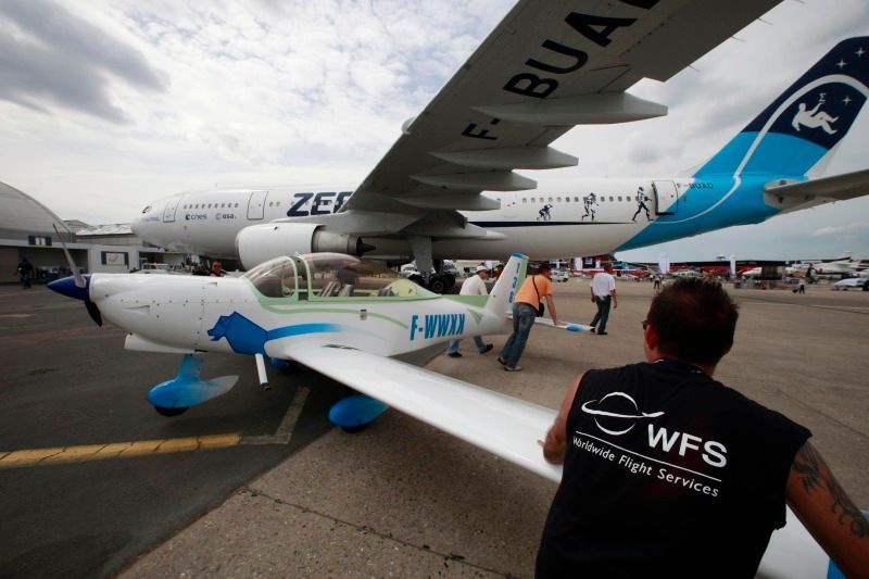 Paris Air Show aneb setkání letadel v Le Bourget