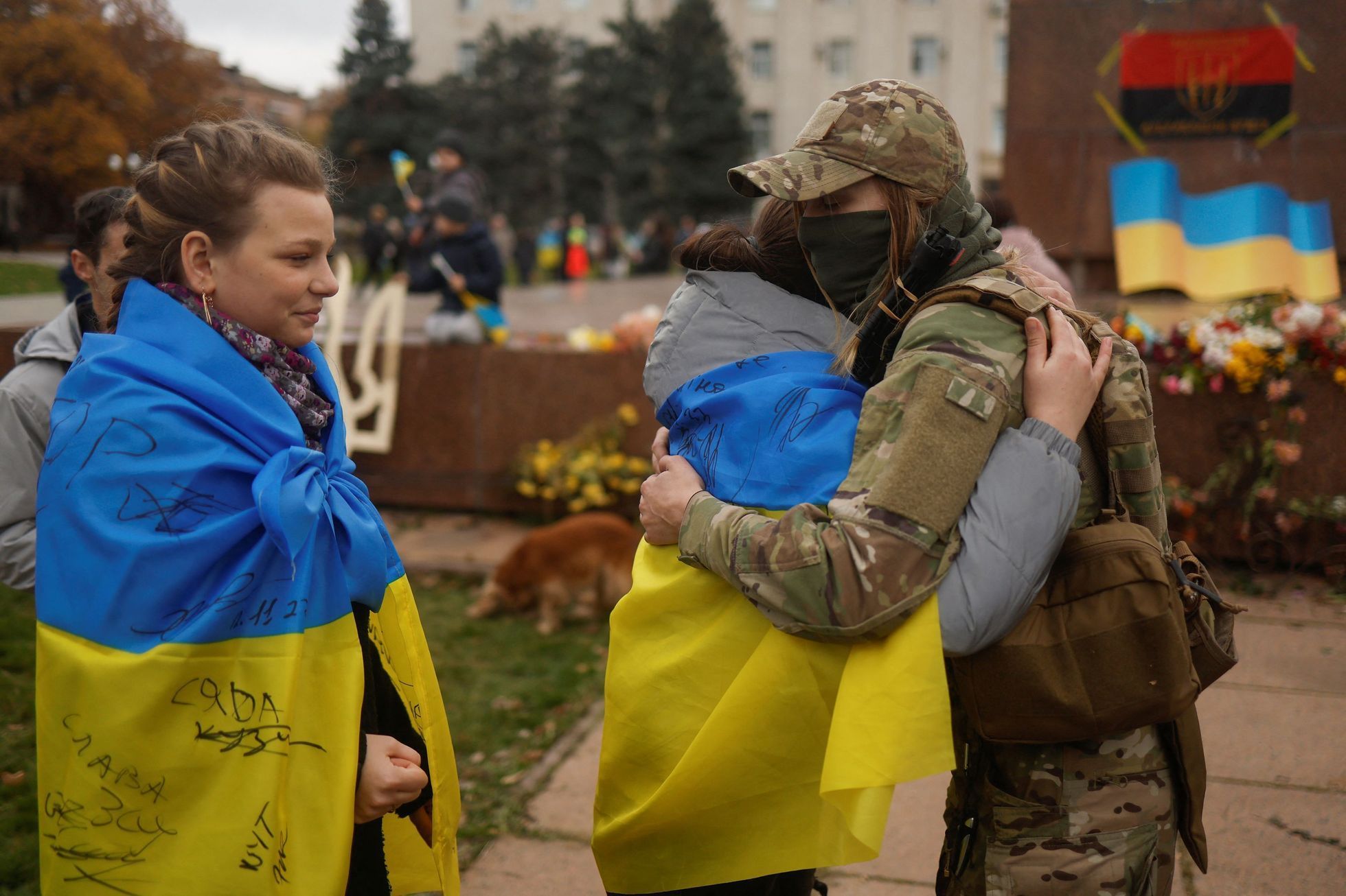 Foto Zelenskyj Přijel Do Chersonu Pár Dní Po Osvobození Aktuálněcz 