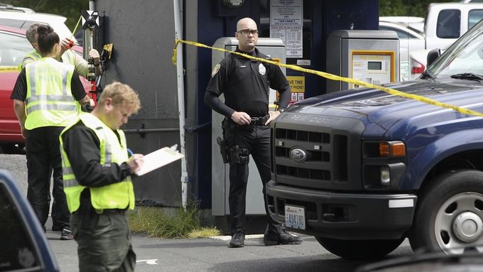 Policie na místě činu po střelbě v americkém Seattlu.