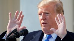 Trump vyhlásí stav nouze, aby mohl postavit hraniční zeď