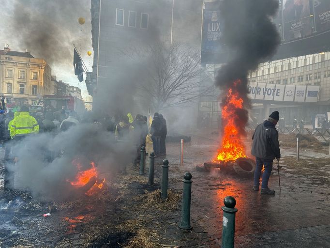 Protesty farmářů v centru Bruselu 1. února 2024.