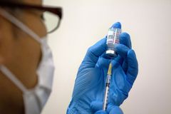 Za vakcíny proti covidu dalo Česko 19 miliard. Na podzim mají přijít nové typy