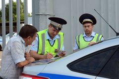 Káznice za poslech ukrajinské písně. Ruské silnice jsou teď plné divokých příběhů
