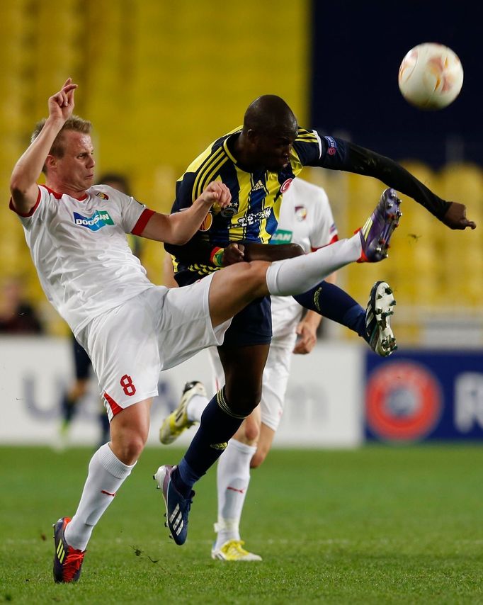 Fotbal Evropská liga, Fenerbahce - Plzeň: Moussa Sow - David Limberský