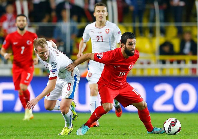 Turecko-Česko: Arda Turan - Vladimir Darida