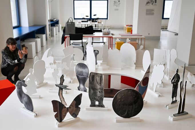 Na ochozu vznikl takzvaný Ateliér tvorby a laboratoř asociativního snění.