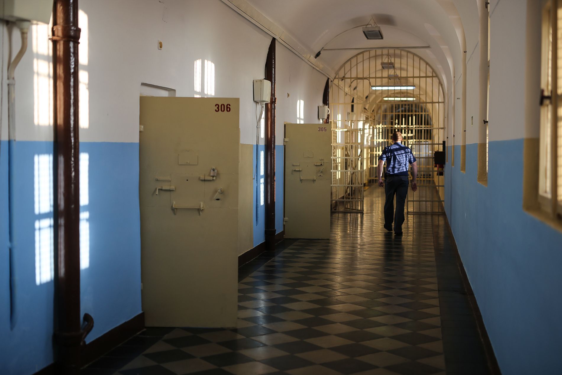 Věznice Bory v Plzni - otevírání nových cel a prohlídka komplexu