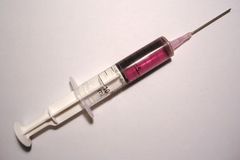 Myslela si, že má HIV. Týden úzkosti za sto tisíc
