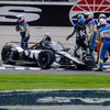 Havárie po startu závodu IndyCar XPEL 375 -  Sébastian Bourdais
