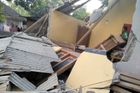Indonéský ostrov zasáhlo zemětřesení. Zemřelo nejméně čtrnáct lidí